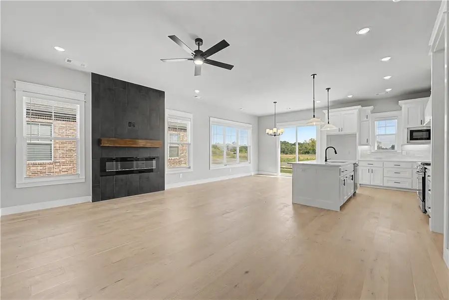 6707 SW Basswood Avenue, Bentonville, AR 72713 - #2