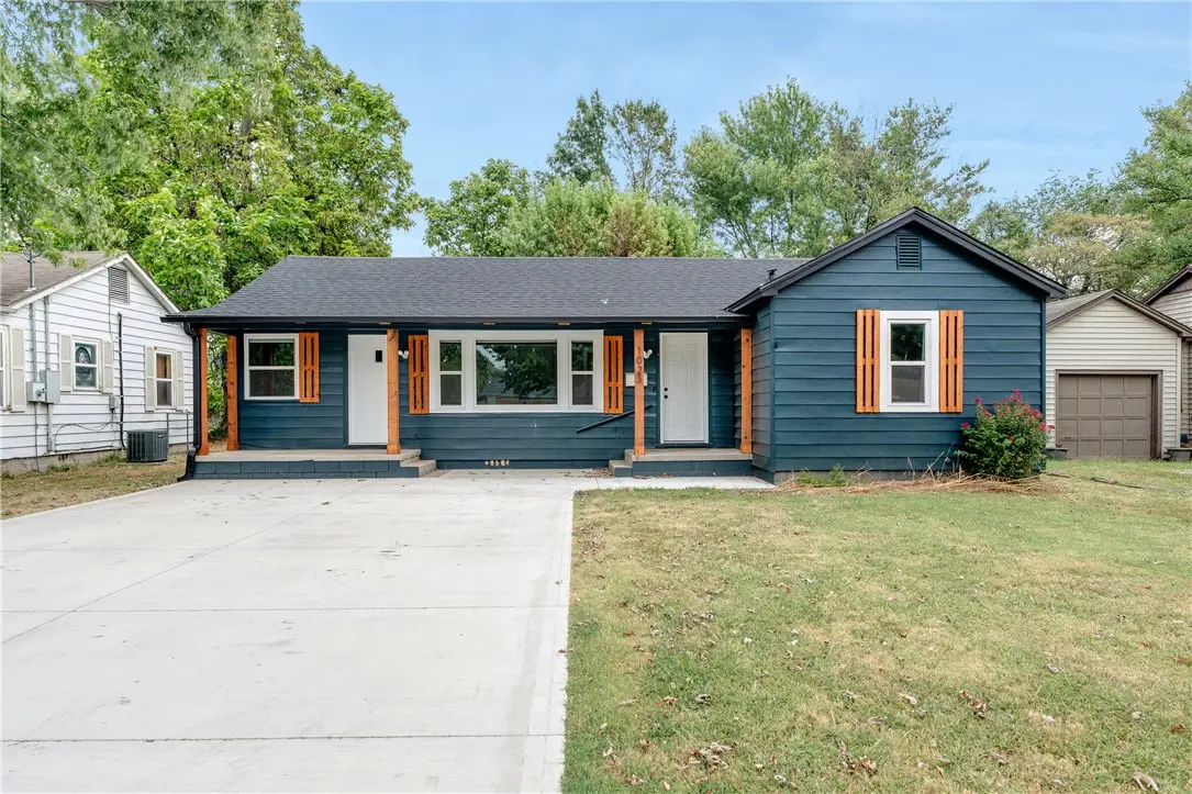 1023 Lowell Road, Springdale, AR 72764 - #1