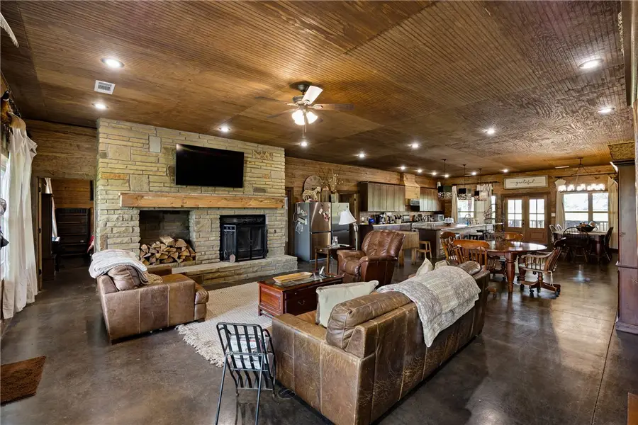 1050 SE 8th, Atkins, AR 72823 - #3