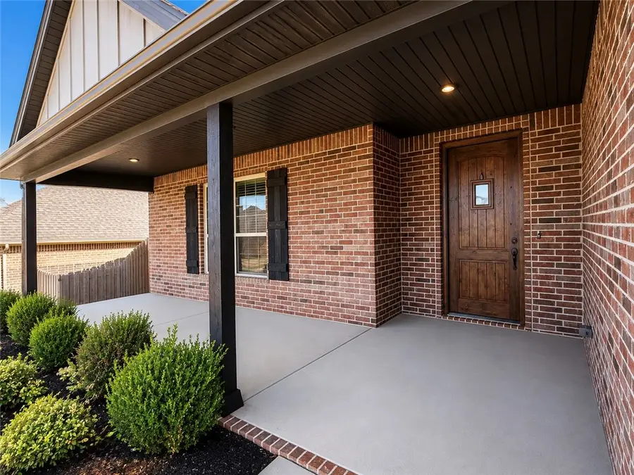 1308 Cittadella Avenue, Tontitown, AR 72762 - #2
