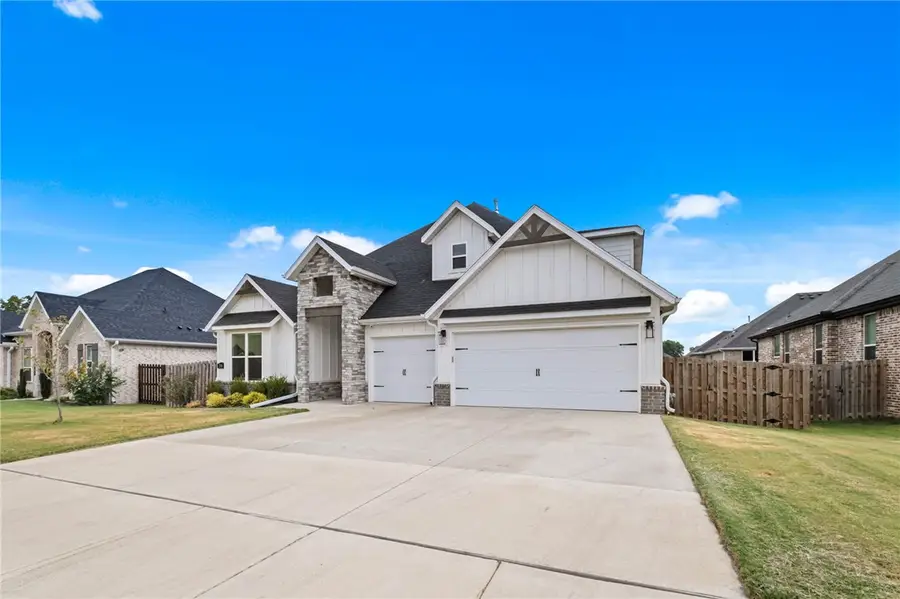 2104 Crandall Road, Pea Ridge, AR 72751 - #3