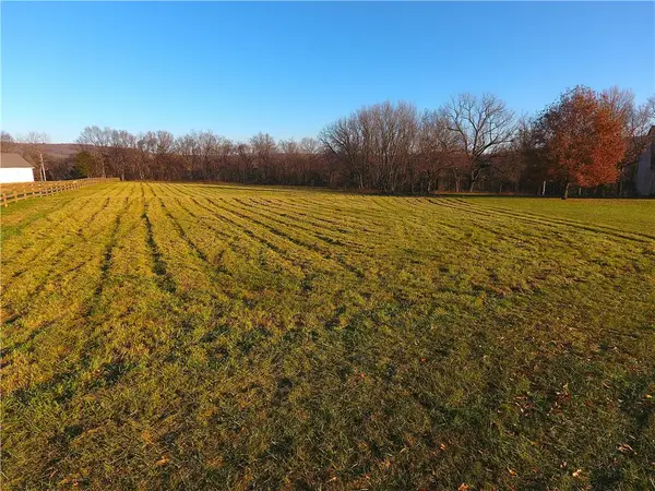 929 Tuttle Road, Elkins, AR 72727