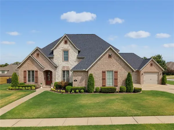 1291 Edinburgh Loop, Elm Springs, AR 72762