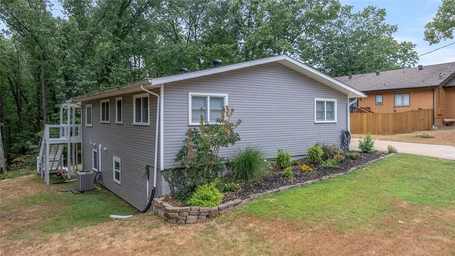 2 Purfleet Drive, Bella Vista, AR 72715 - #2