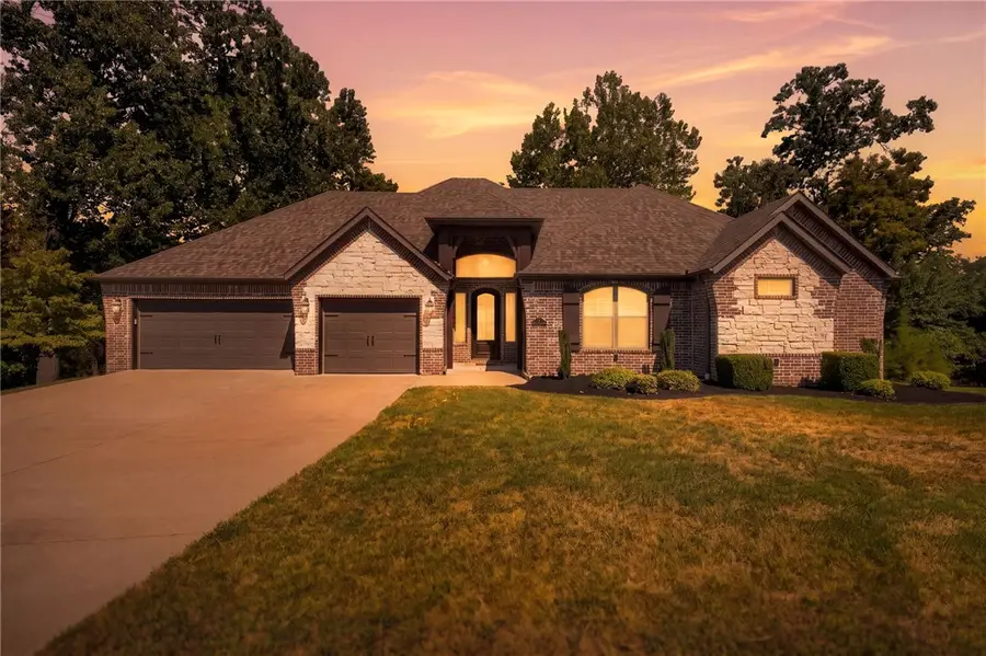 28 Harbour Drive, Bentonville, AR 72712 - #2