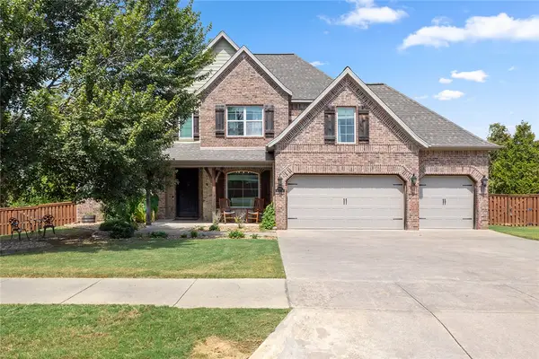 3002 NW Vermilion Avenue, Bentonville, AR 72712