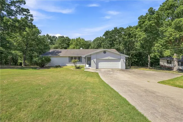 14341 Fox Road, Rogers, AR 72756