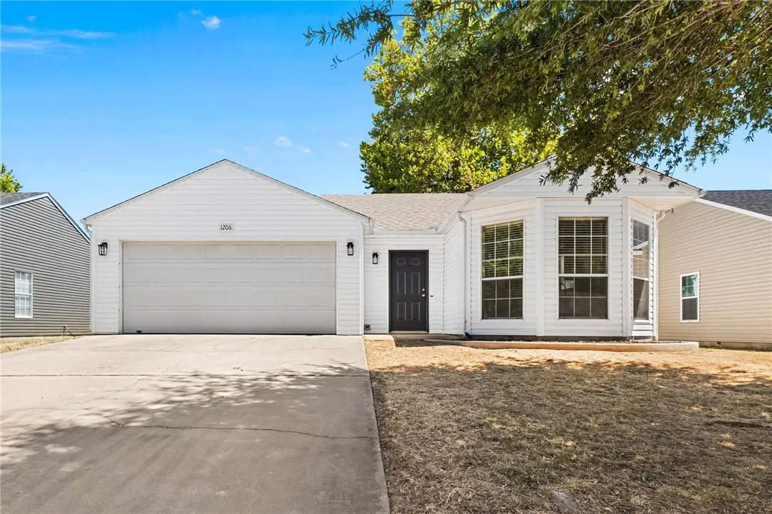 1206 Cresent Street, Bentonville, AR 72712 - #1