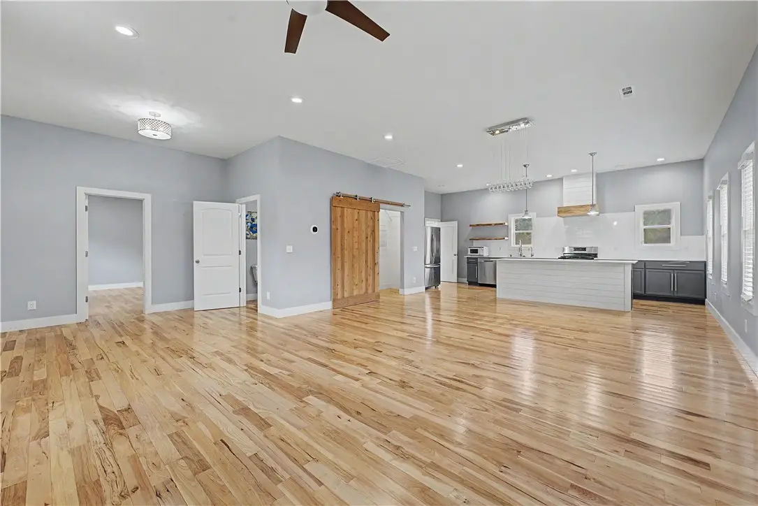 871 Foothills Drive, Fayetteville, AR 72701 - #1