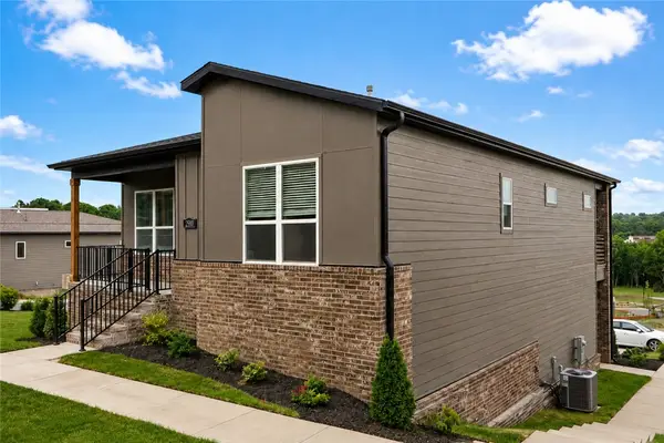 2950 N Old Wire Road, Fayetteville, AR 72703
