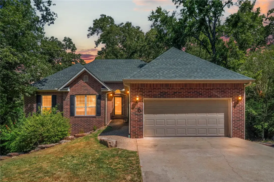 6 Burns Circle, Bella Vista, AR 72714 - #1