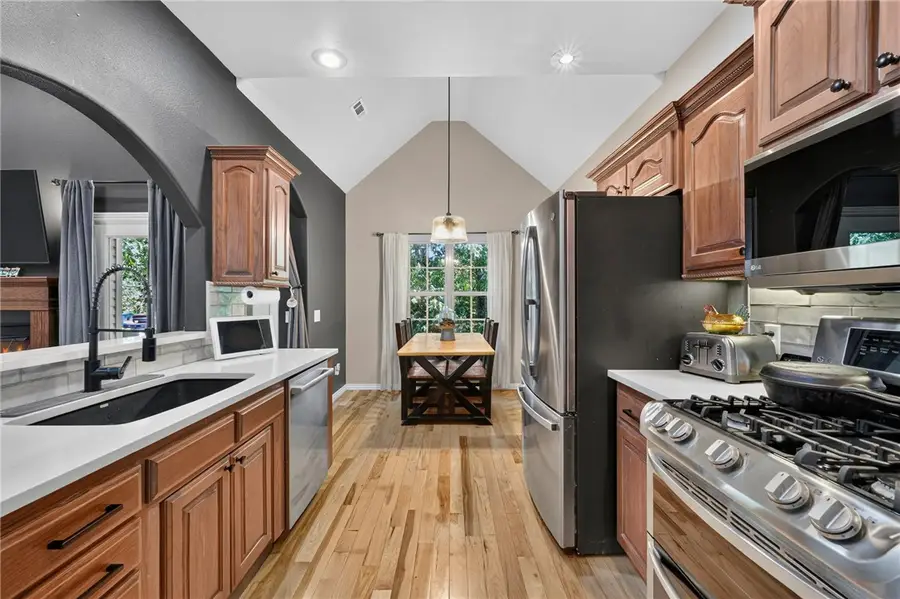 6 Burns Circle, Bella Vista, AR 72714 - #3