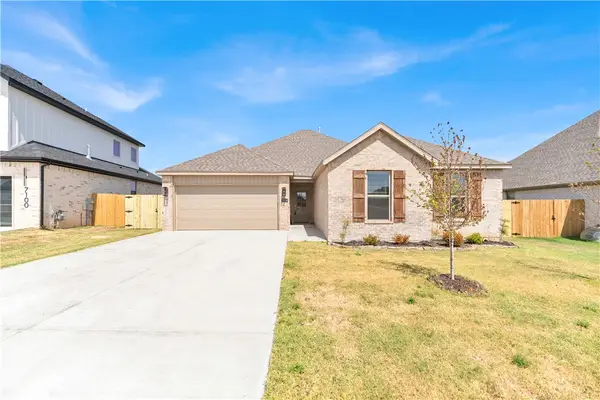 7014 SW Orange Avenue, Bentonville, AR 72713