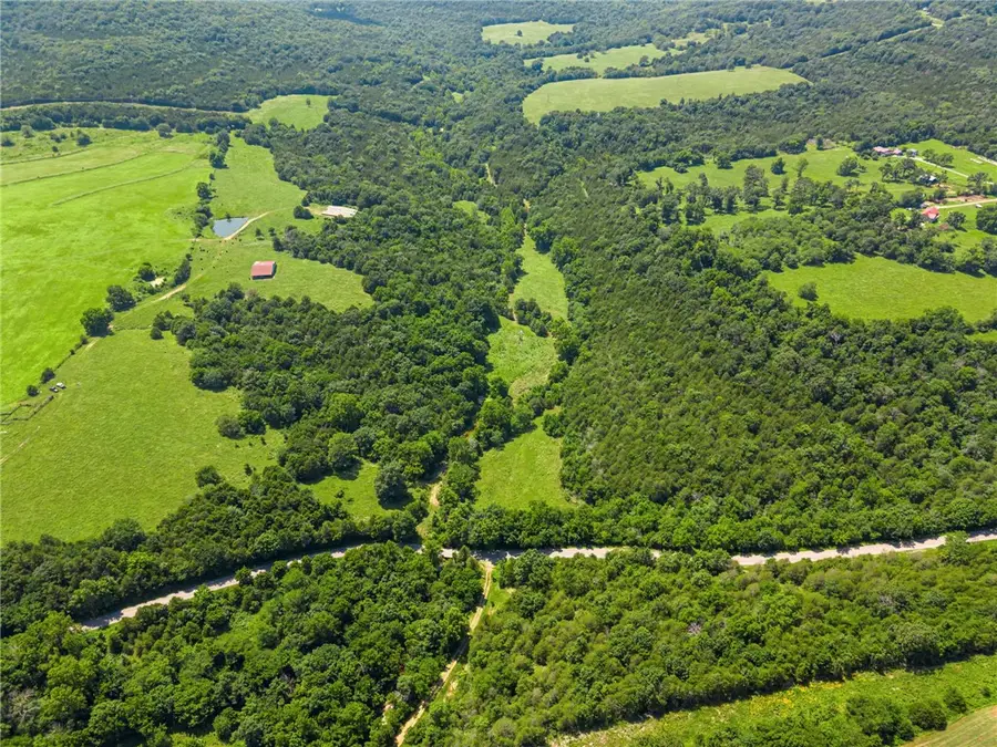 20.50 +/- AC Tract 1 Cr 211, Eureka Springs, AR 72632 - #3