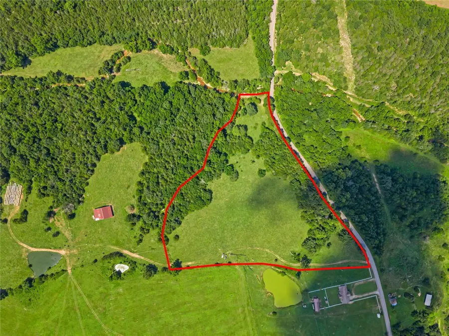 11 +/- AC Tract 2 Cr 211, Eureka Springs, AR 72632 - #2