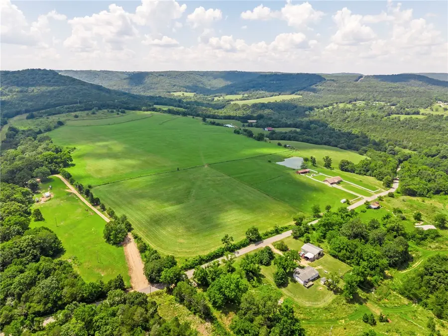 6 +/- AC Tract 3 Cr 211, Eureka Springs, AR 72632 - #3