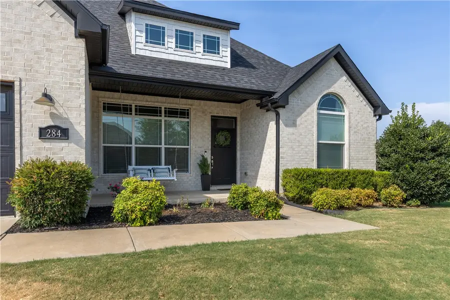 284 Ranalli Avenue, Tontitown, AR 72762 - #2