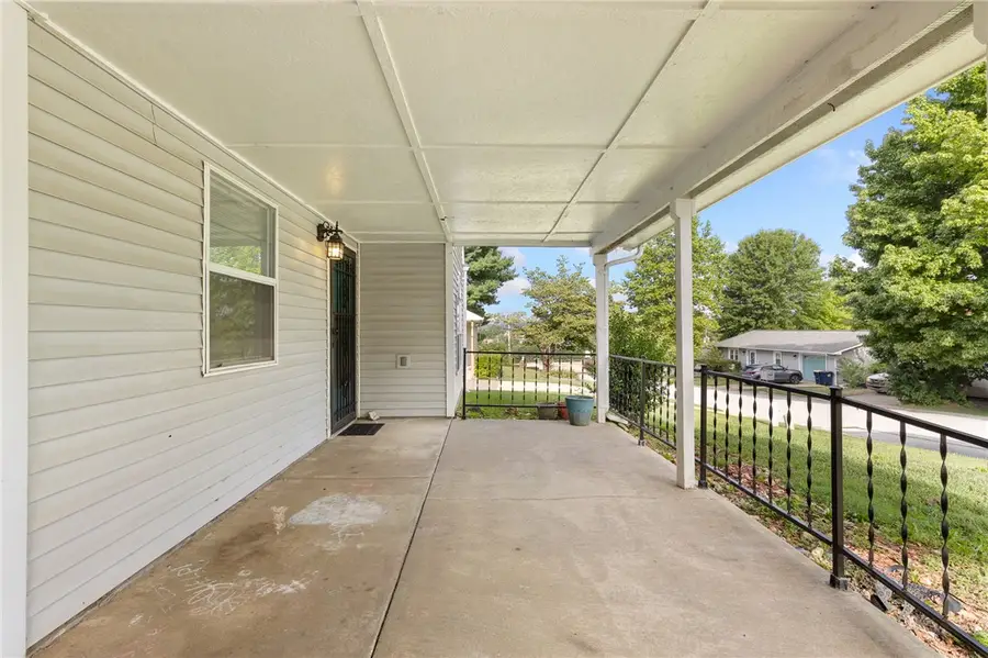 606 N Village Inn Road, Harrison, AR 72601 - #3