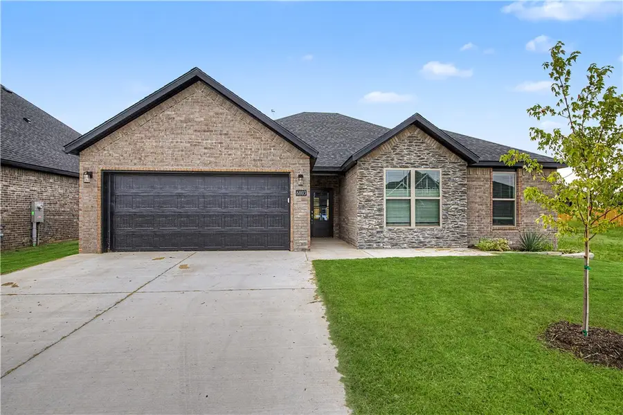 6602 SW Orange Avenue, Bentonville, AR 72713 - #2