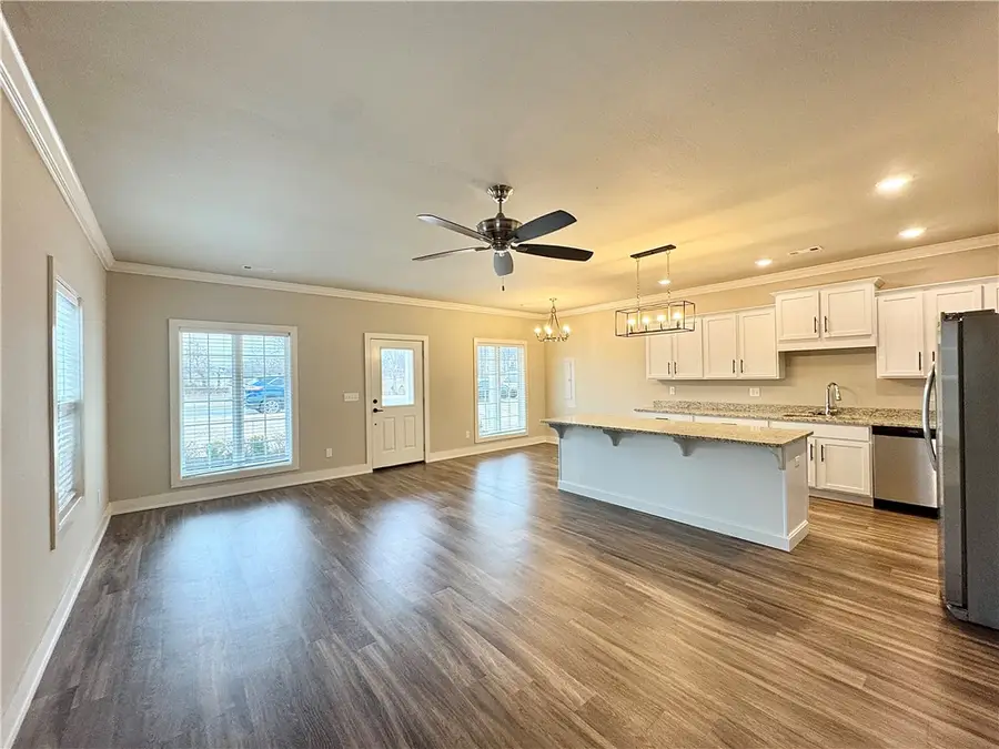1011 NE Heights Lane, Bentonville, AR 72712 - #2