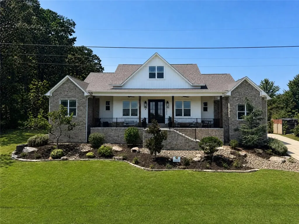 1009 Hilltop Drive, Russellville, AR 72802 - #1