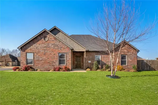 555 Harrison Street, Pea Ridge, AR 72751