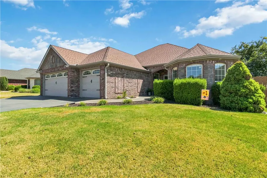 3507 SW Windy Oak Avenue, Bentonville, AR 72713 - #3
