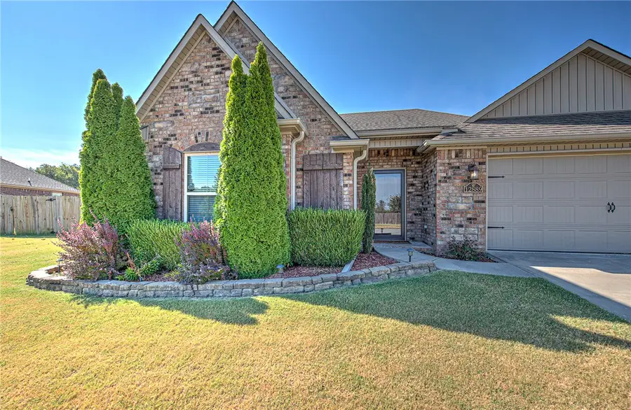 12889 Canopy Oaks Drive, Farmington, AR 72730 - #2
