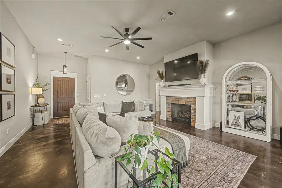 12889 Canopy Oaks Drive, Farmington, AR 72730 - #3