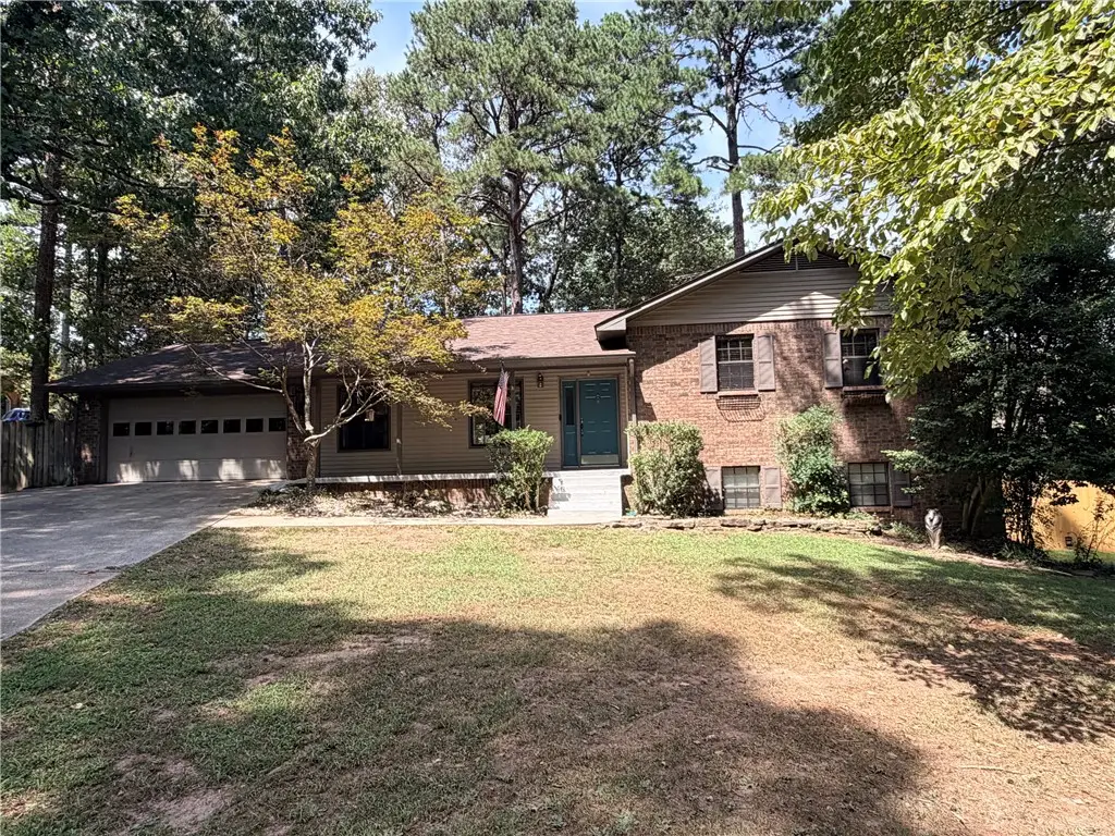 301 Racquet Run, Harrison, AR 72601 - #1