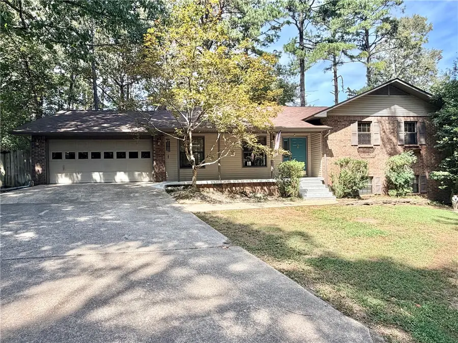 301 Racquet Run, Harrison, AR 72601 - #2