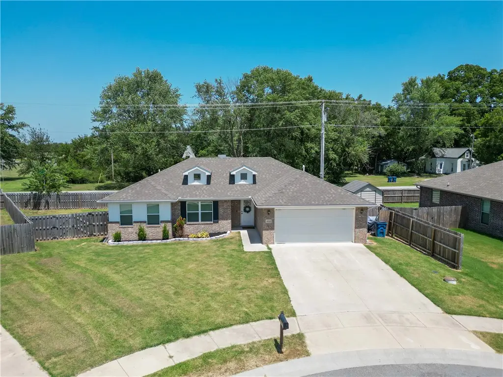 1512 Leah Street, Gentry, AR 72734 - #1