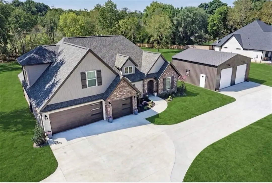 4515 W Mount Comfort Road, Fayetteville, AR 72704 - #1