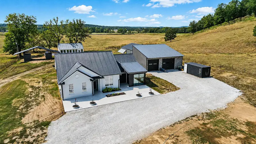 12727 Gaiche Road, Gentry, AR 72734 - #2