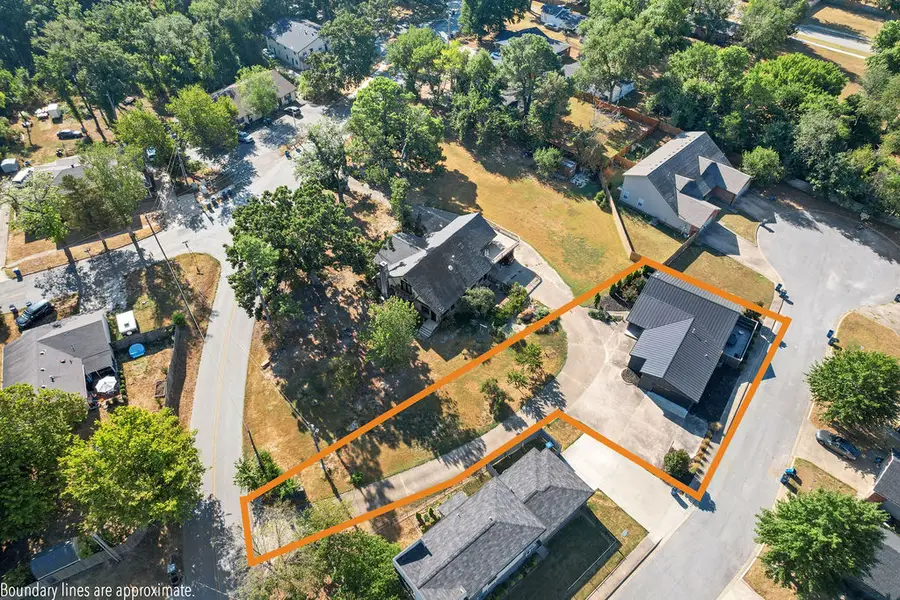 1517 Bella Vista Road, Bentonville, AR 72712 - #3