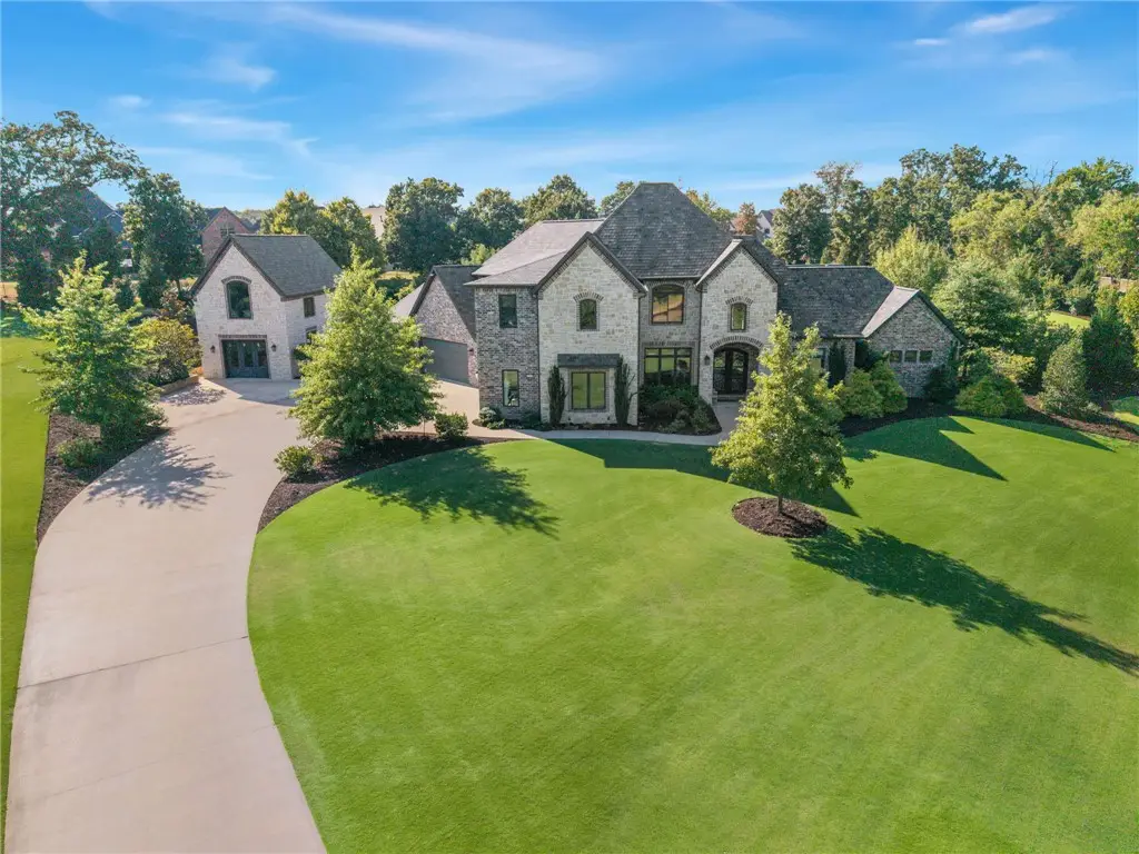 11321 Pembrook Circle, Bentonville, AR 72712 - #1