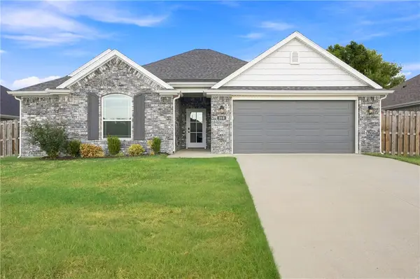 310 W Tyler Road, Farmington, AR 72730