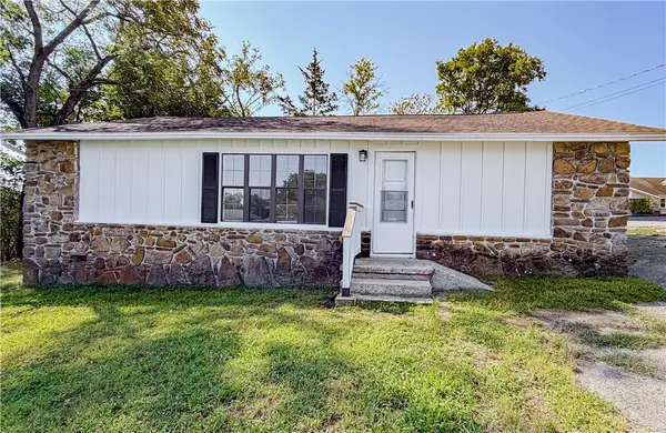 209 W Hwy 62, Yellville, AR 72687