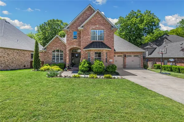 1837 Trillium Lane, Fayetteville, AR 72704