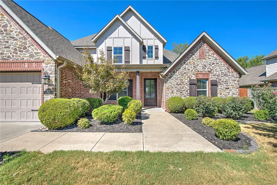 6206 S 29th Street, Rogers, AR 72758 - #2