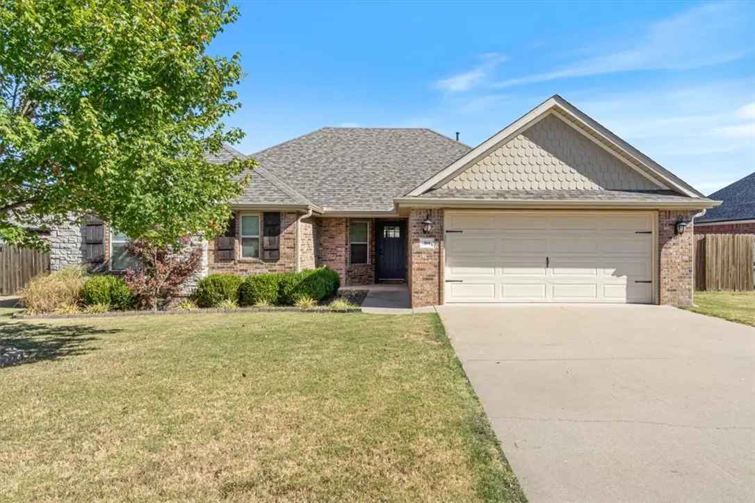 164 Penzo Avenue, Tontitown, AR 72762 - #1