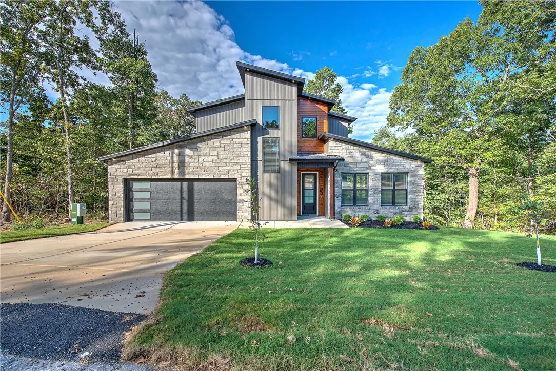 12 Jura Circle, Bella Vista, AR 72715 - #1