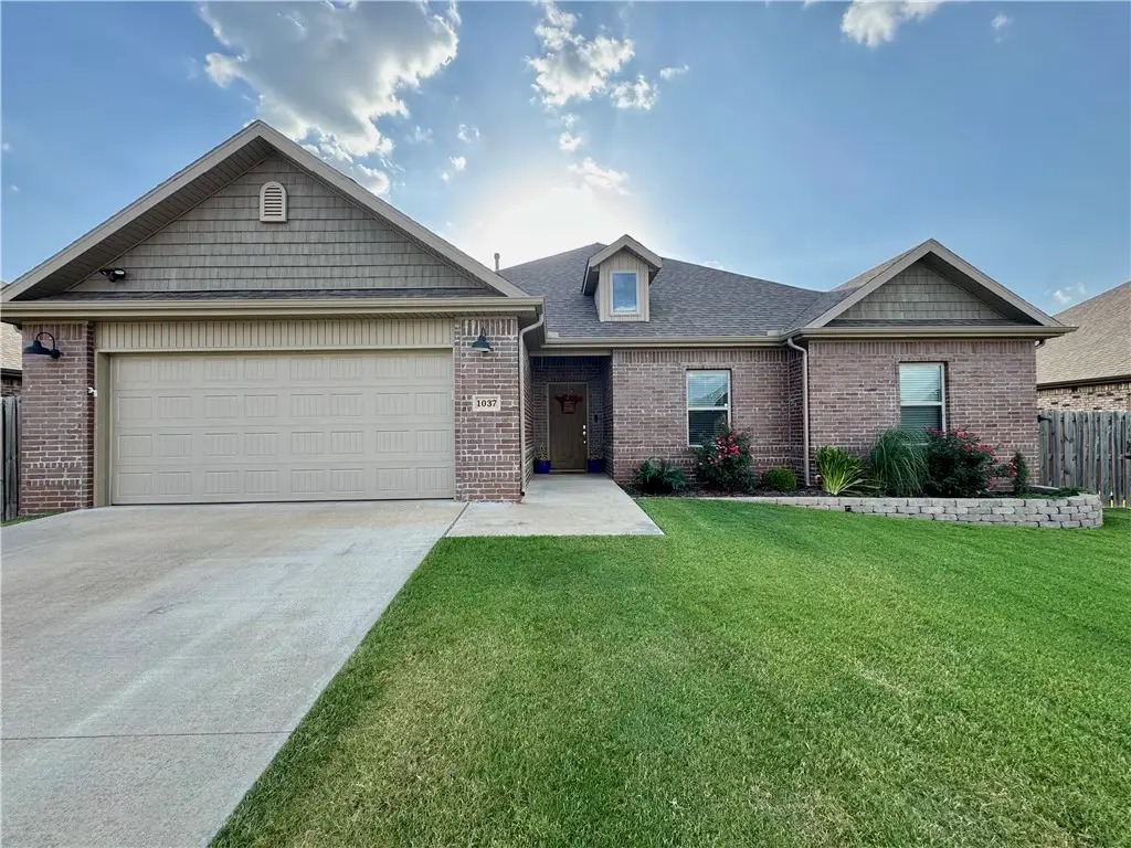 1037 Tracey Lane, Pea Ridge, AR 72751 - #1