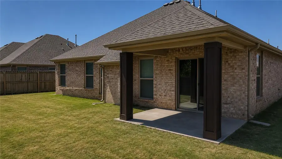 910 Silverthorn Drive, Centerton, AR 72719 - #3