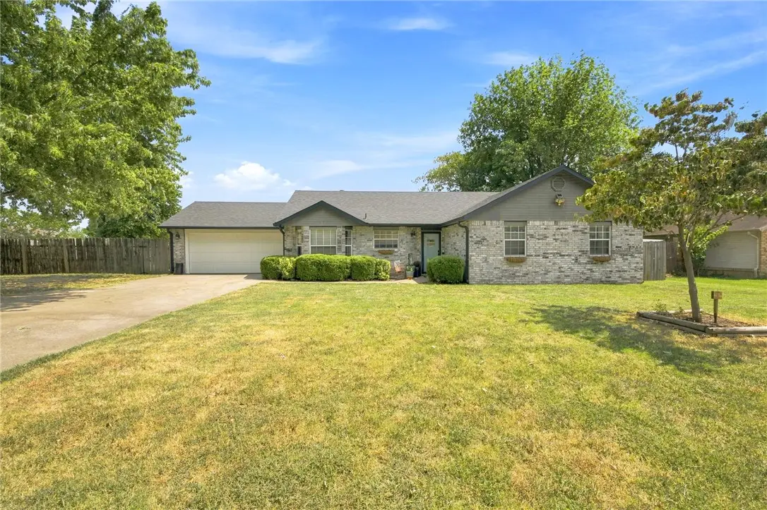 674 Zachary Street, Centerton, AR 72719 - #1