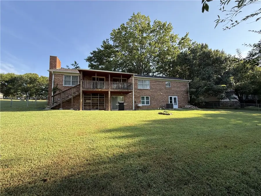 1612 Brentwood Drive, Harrison, AR 72601 - #3