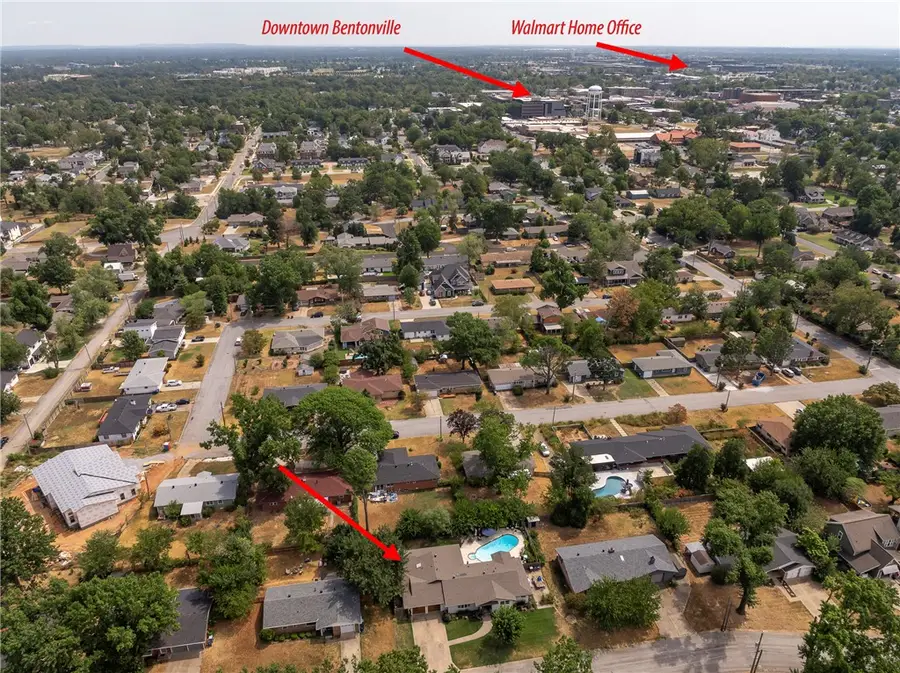 404 NW H Street, Bentonville, AR 72712 - #3