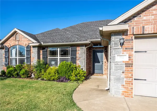 702 SW Cabriolet Street, Bentonville, AR 72712