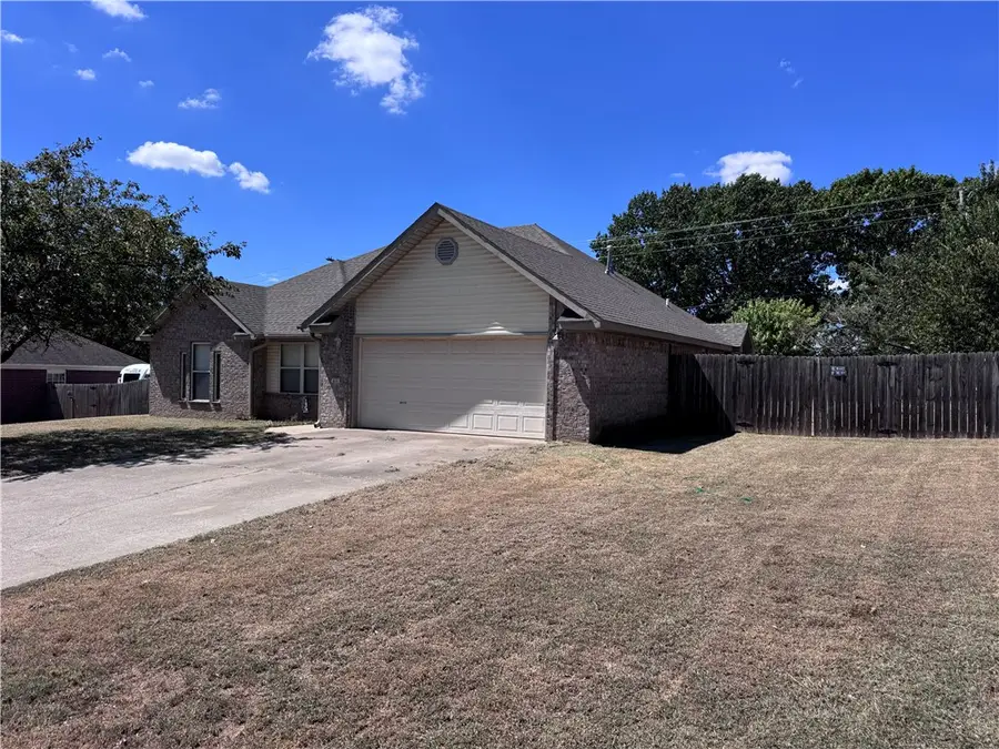 400 Beca Lane, Prairie Grove, AR 72753 - #3