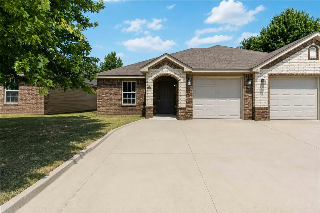 3302 SW Victoria Place #D, Bentonville, AR 72712 - #1